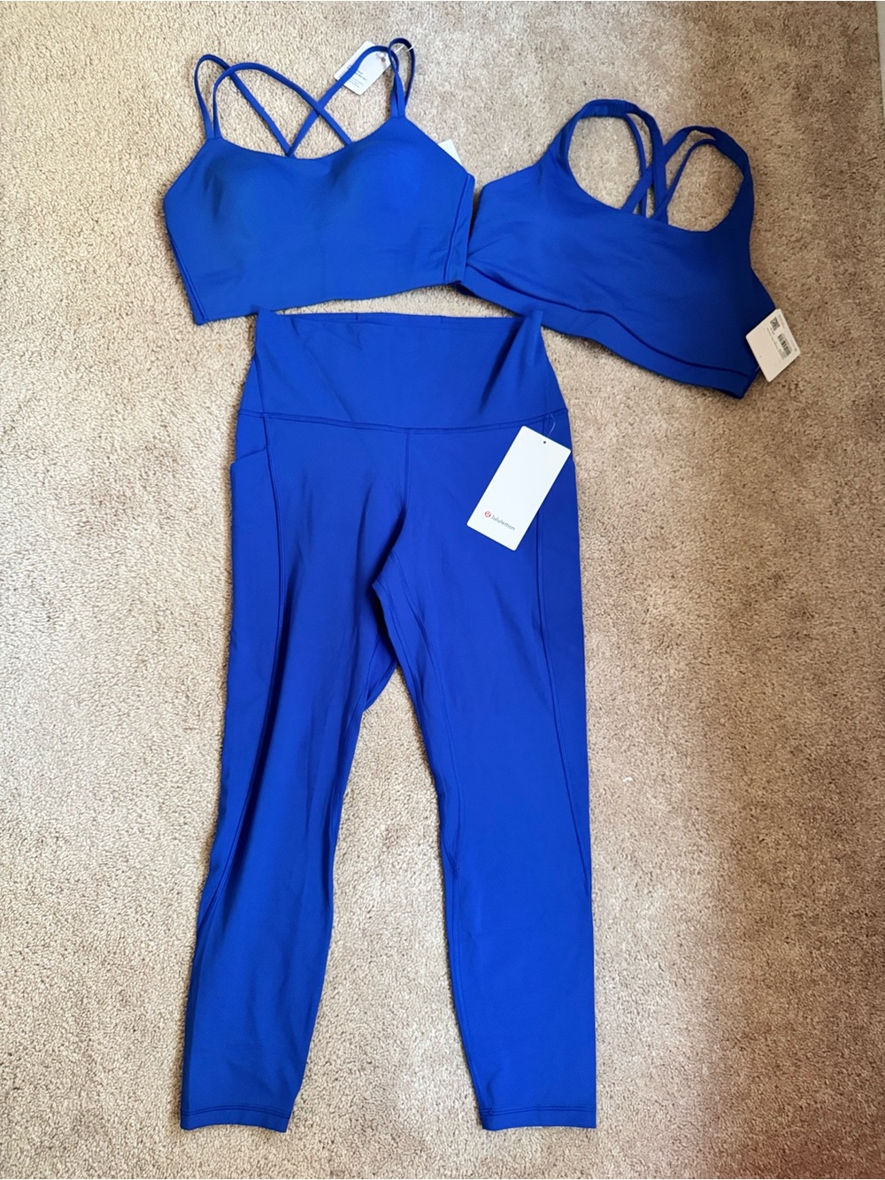 💙 lululemon Beach Ball Bundle  Size 10/ Large